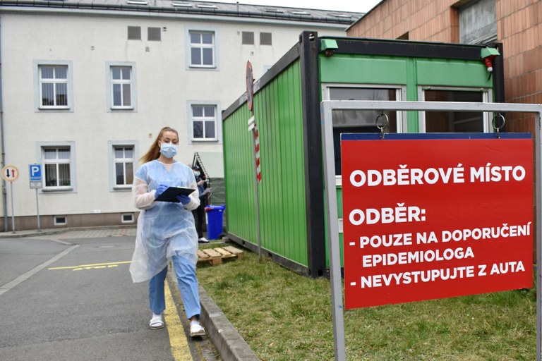 Odběrové místo V Městské nemocnici Ostrava. Foto: René Stejskal. Odběrové místo V Městské nemocnici Ostrava. Foto: René Stejskal.